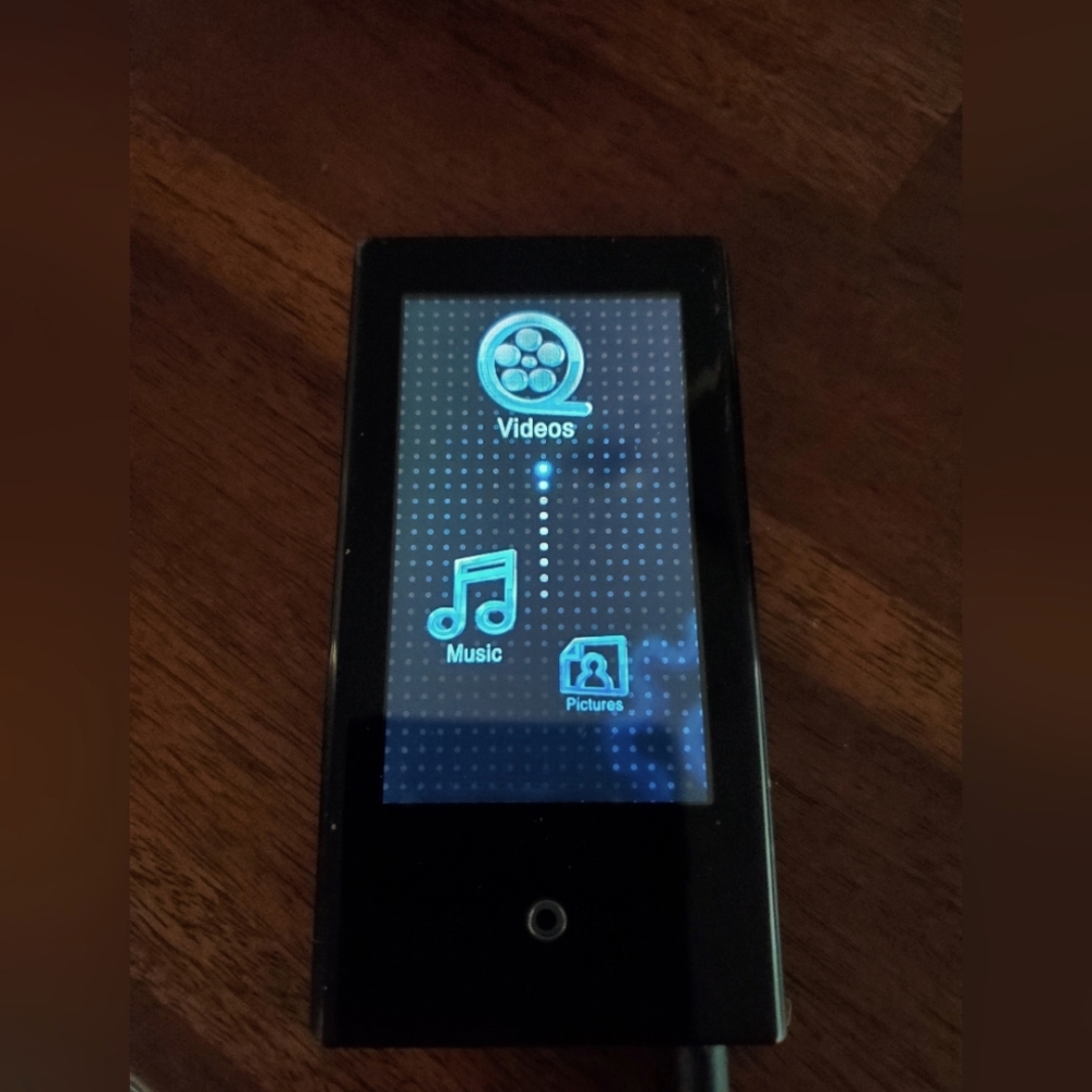 Sansung yp p2 mp3 8 gb player